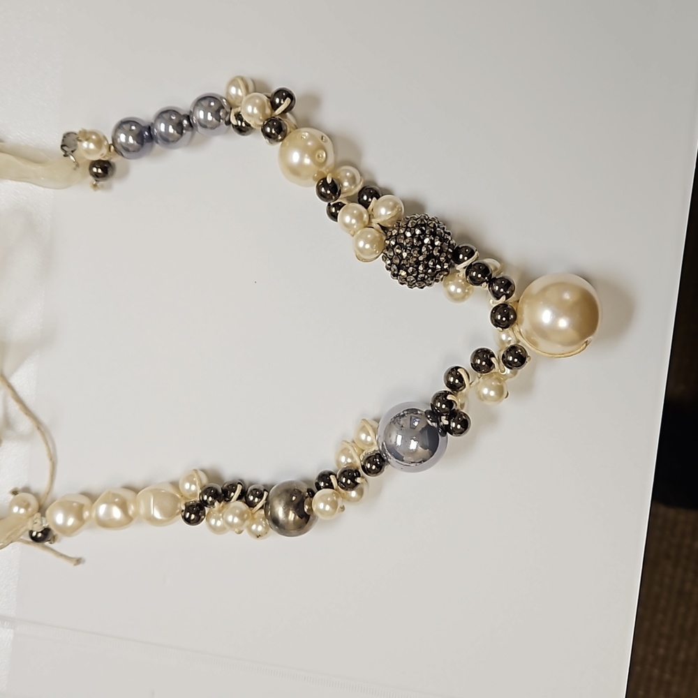 Beaded necklace